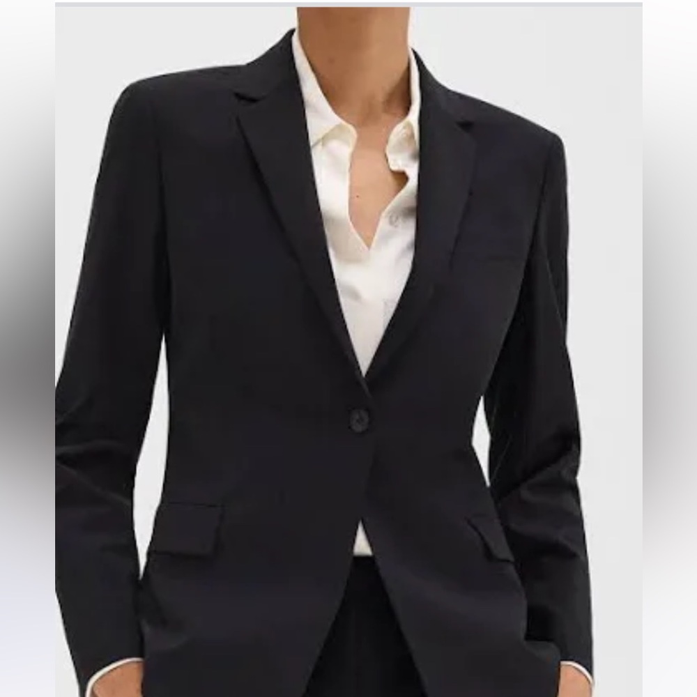 Theory slim blazer in good wool